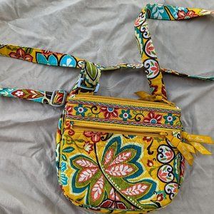 Vera Bradley crossbody purse